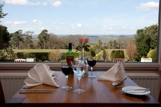 £99 for a 2nt mid-week break or £119 for weekends for 2 at the Fairwater Head Hotel, Devon inc. breakfast – save up to 62%