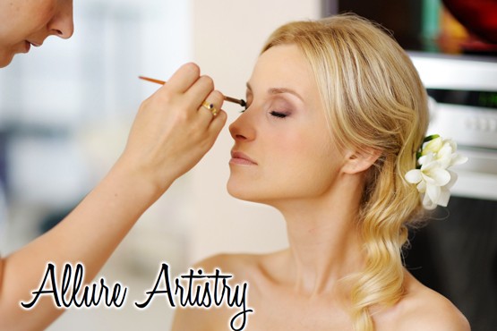 £29 instead of £199 for a 1 day hair & make up master class inc. make up goody bag and certificate with Allure Artistry - save 85%