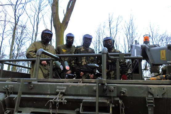 £19 for a tank paintball experience for two or £36 for four including 100 paintballs each at Ultimate Tracks, Doncaster - save up to 68%