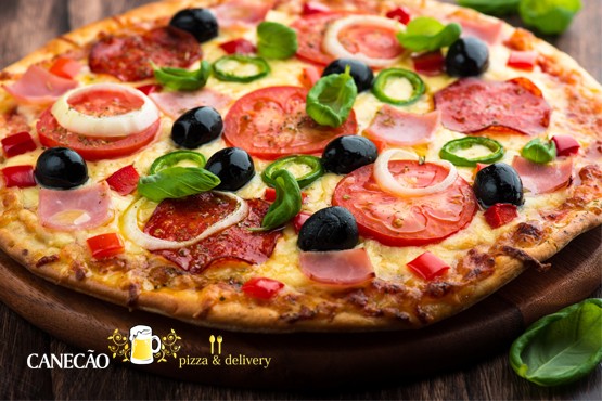 £16 instead of up to £32.50 for a pizza feast for 2 including a large pizza each and dessert pizza to share at Canecão, York Way – save up to 51%