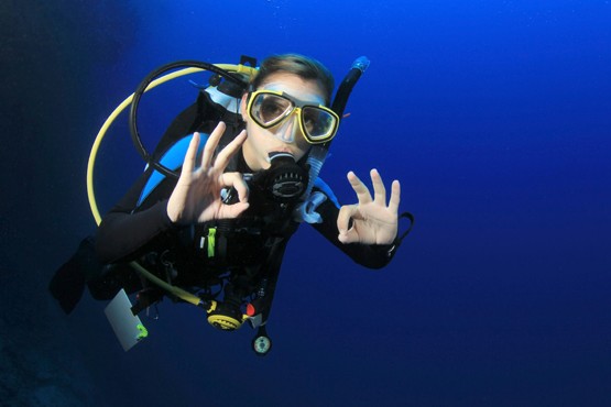 £89 instead of £248 for a 3 week PADI scuba diver course in a range of locations with Scuba Pursuits – save an incredi-bubble 64%