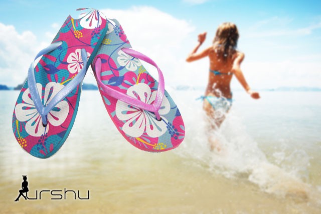 £6.99 instead of £30 (from Urshu) for 3 pairs of trendy flip flops - sort your summer wardrobe and save 77%