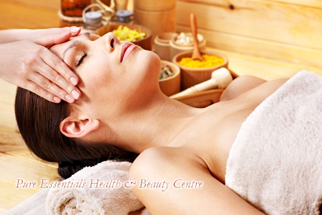 £24 instead of £80 for a 1hr facial, face massage & colour therapy at  Pure Essentials Health & Beauty Centre, Kings Cross – save 70%