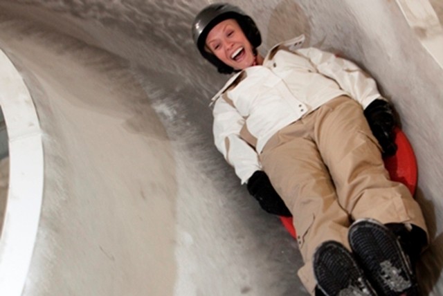 £24 instead of £48 for a 45 min Luge or Tubing experience plus a 50 min Ski or Snowboard taster session with Chill Factore, Manchester – save 50%