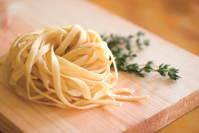 £24 instead of up to £62 for a 2 course Italian meal for 2 inc. starter, main & Bellini each at Regatta on the Green, Winchmore Hill - save up to 61%