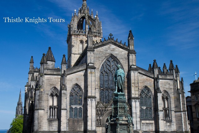 £4 for a 90 minute guided tour of St Giles Cathedral, or £7 for 2 people with Thistle Knights Tours, Edinburgh – save up to 58%