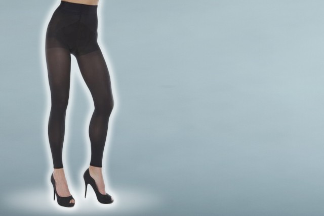 £29 instead of £59.99 (from MyShapeUK.com) for a pair of Black Emana Leggings – sort that orange peel, look great and save 52%