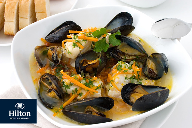 £24 instead of £73 for 1kg of mussels & 2 glasses of sparkling wine each for 2 with The Larder Restaurant at Hilton Tower Bridge - save up to 67%