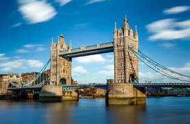 £9 instead of £18 for a ticket to Professor Quantum's Magnificent Time Tour - see London’s historical sights and save 50%