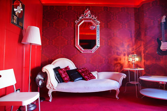 £79 instead of up to £180 for a night’s stay for 2 inc. cocktails + more at Hotel Pelirocco, Brighton, or £129 for 2 nights - save up to 56%
