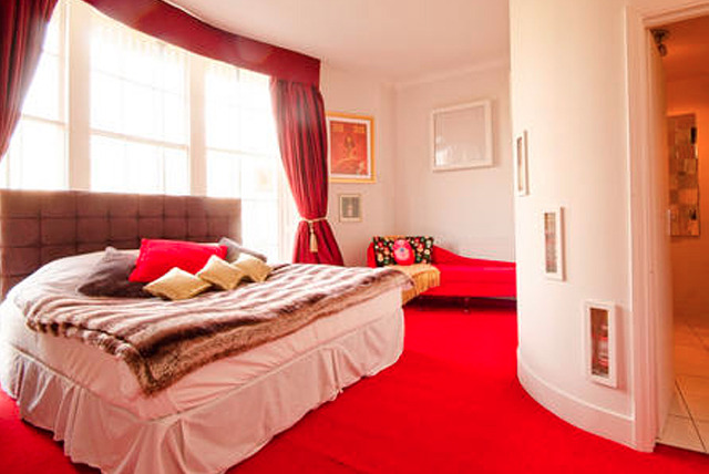 £79 instead of up to £180 for a night’s stay for 2 inc. cocktails + more at Hotel Pelirocco, Brighton, or £129 for 2 nights - save up to 56%