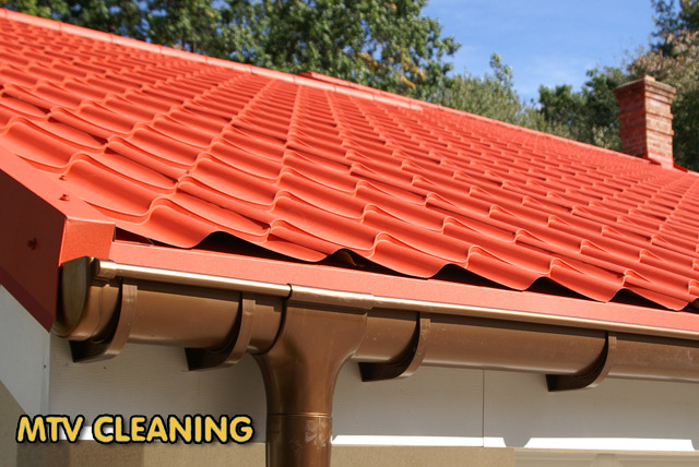 £19.99 instead of £129 for a home gutter cleaning service on a 2 storey house from MTV Cleaning – de-clutter your gutter and save 85%