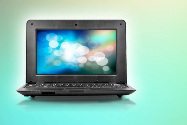 £89 for a 10.1 LCD Android 4.0 laptop with 4GB of storage from Vivacity Stores - save 64%