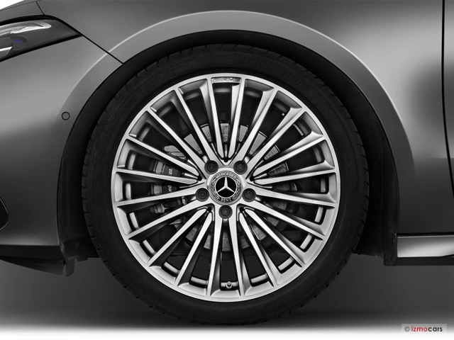 Neuf Mercedes-Benz CLASSE A à POITIERS chez Groupe Autosphere Poitiers