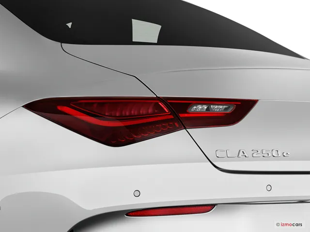 Neuf Mercedes-Benz CLA HYBRIDE à POITIERS chez Groupe Autosphere Poitiers