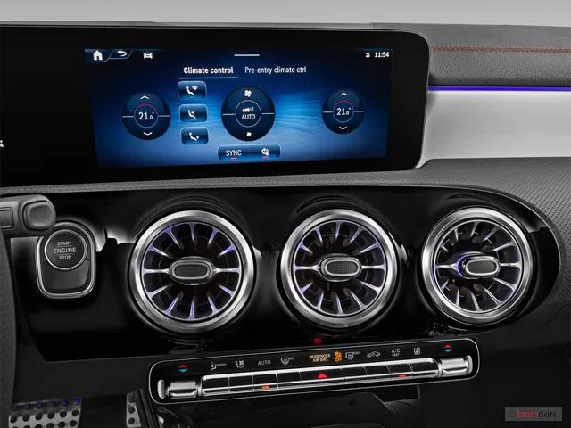 Neuf Mercedes-Benz CLA HYBRIDE à POITIERS chez Groupe Autosphere Poitiers