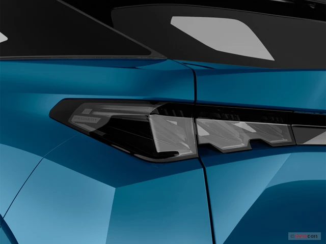 Neuf PEUGEOT 3008 à BASSUSSARRY chez PEUGEOT BASSUSSARRY