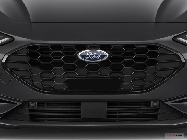 Neuf FORD FOCUS à PETITE-FORET chez FORD VALENCIENNES