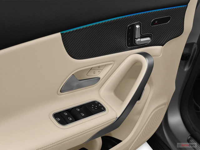 Neuf Mercedes-Benz CLASSE A à POITIERS chez Groupe Autosphere Poitiers