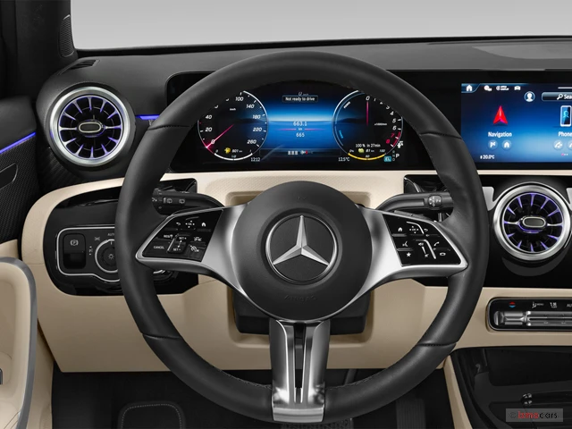 Neuf Mercedes-Benz CLASSE A à POITIERS chez Groupe Autosphere Poitiers