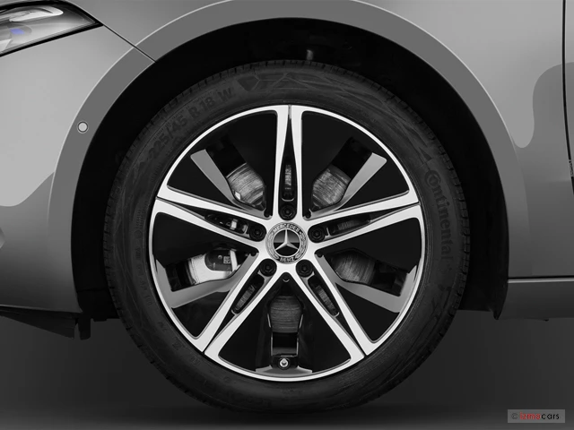 Neuf Mercedes-Benz CLASSE A à POITIERS chez Groupe Autosphere Poitiers