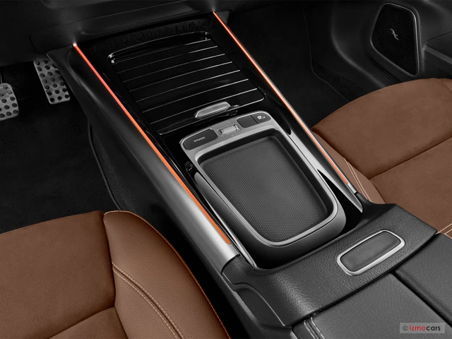 Neuf Mercedes-Benz GLA à POITIERS chez Groupe Autosphere Poitiers