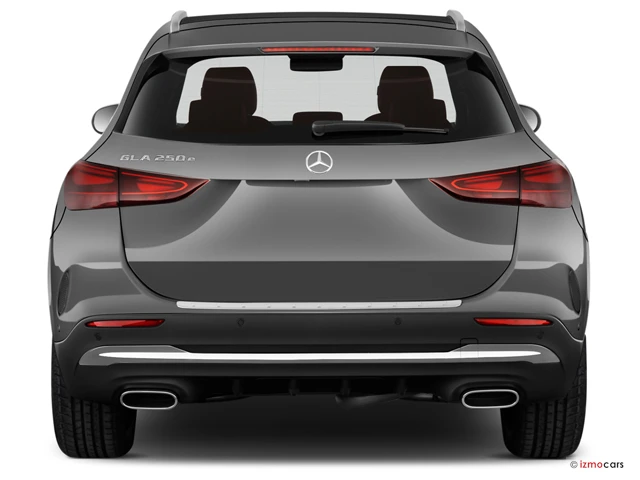 Neuf Mercedes-Benz GLA à POITIERS chez Groupe Autosphere Poitiers