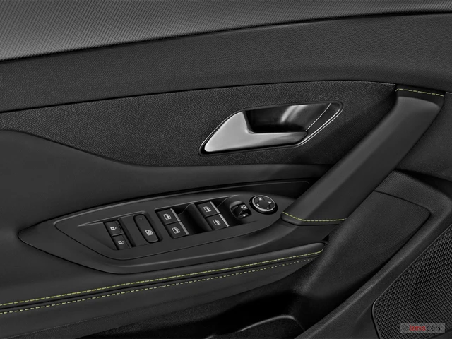 Neuf PEUGEOT 308 à COMPIEGNE chez PEUGEOT COMPIEGNE