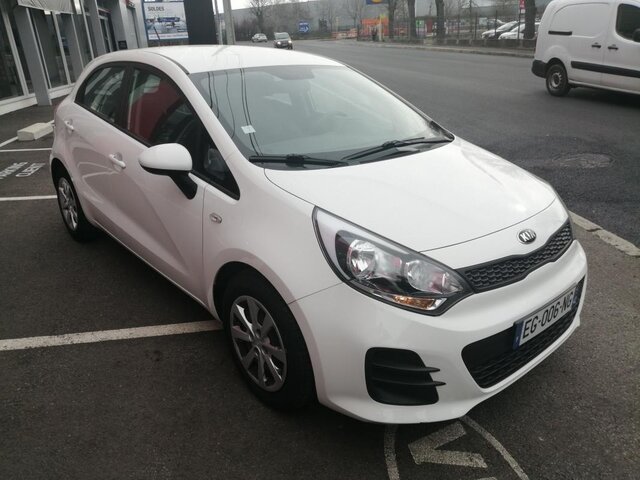 Kia rio 7