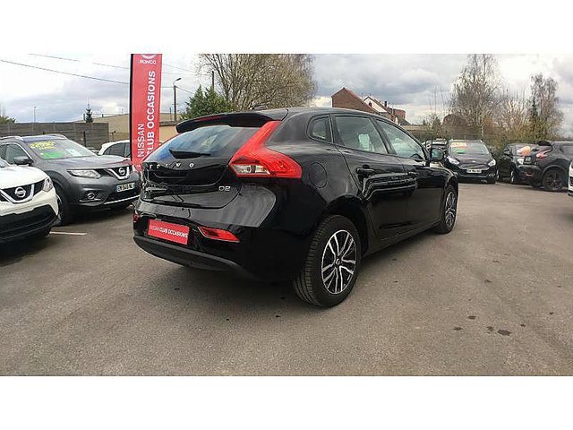 volvo v40 d2 adblue 120ch momentum geartronic occasion volvo v40 d2 adblue 120ch momentum geartronic occasion