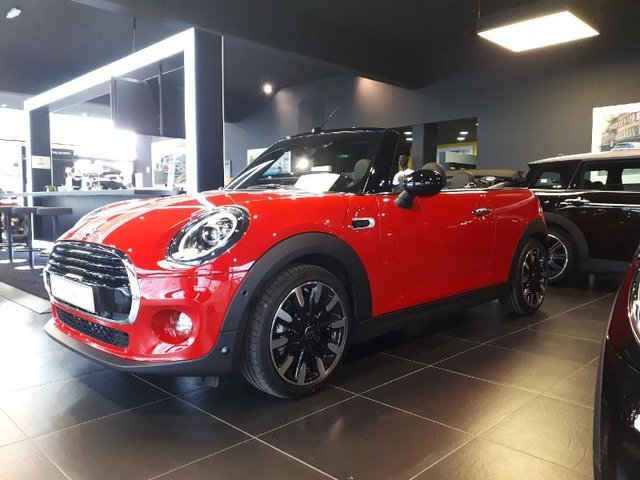 Voiture De Direction Mini Cabrio Vente Véhicule Collaborateur