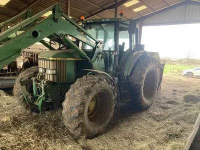 Occasion John Deere 6810 à ANTIGNY chez Groupe OUVRARD