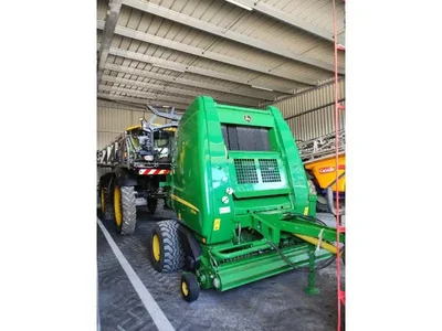 Occasion John Deere MAXICUT864 à ANTIGNY chez Groupe OUVRARD