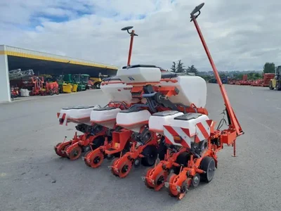 Occasion Kuhn MAXIMA2 à ANTIGNY chez Groupe OUVRARD