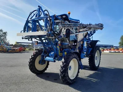 Occasion Matrot M24DHELLIOS à ANTIGNY chez Groupe OUVRARD