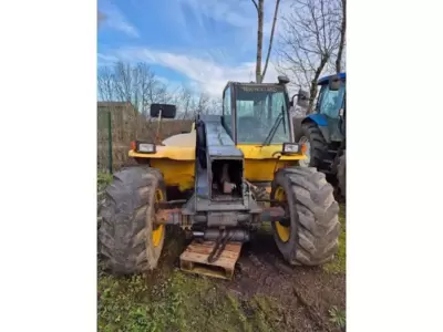 Occasion New Holland LM430 à ANTIGNY chez Groupe OUVRARD