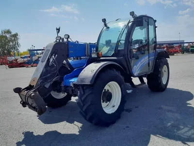 Occasion New Holland LM7-42 à ANTIGNY chez Groupe OUVRARD
