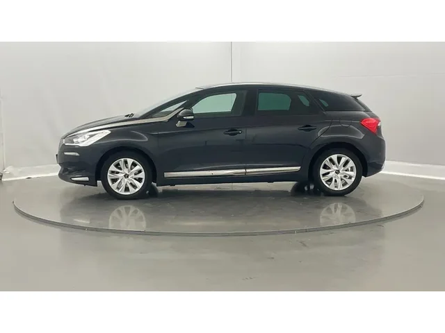 Occasion Ds Ds 5 à ENGLOS chez RENAULT | ENGLOS