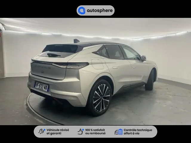 Démonstration Ds N°4 à POITIERS chez PEUGEOT POITIERS