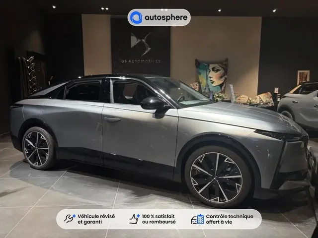 Démonstration Ds N°8 à POITIERS chez PEUGEOT POITIERS
