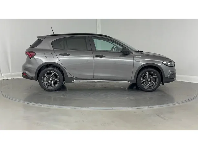 Occasion Fiat Tipo Cross à CHAUNY chez RENAULT | CHAUNY