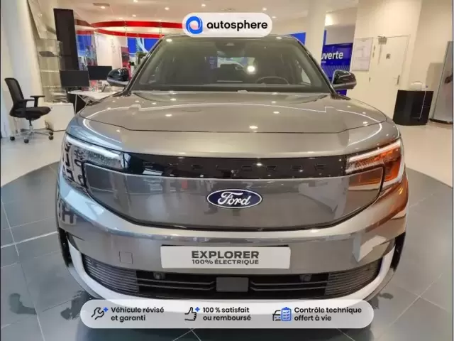 Démonstration Ford Explorer à Nanterre chez Suzuki Nanterre