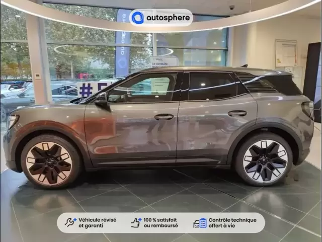 Démonstration Ford Explorer à Nanterre chez Suzuki Nanterre