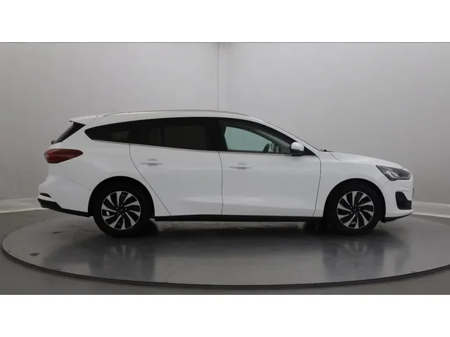Occasion Ford Focus Sw à ENGLOS chez RENAULT | ENGLOS