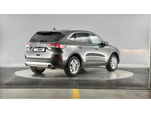 Occasion Ford Kuga à Annemasse chez RENAULT | ANNEMASSE
