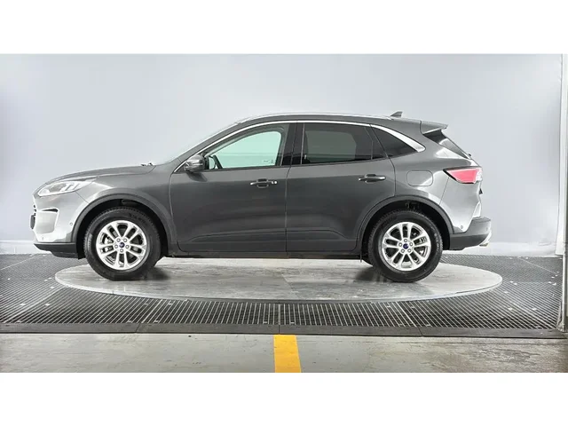 Occasion Ford Kuga à Annemasse chez RENAULT | ANNEMASSE
