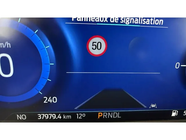 Occasion Ford Kuga à Annemasse chez RENAULT | ANNEMASSE