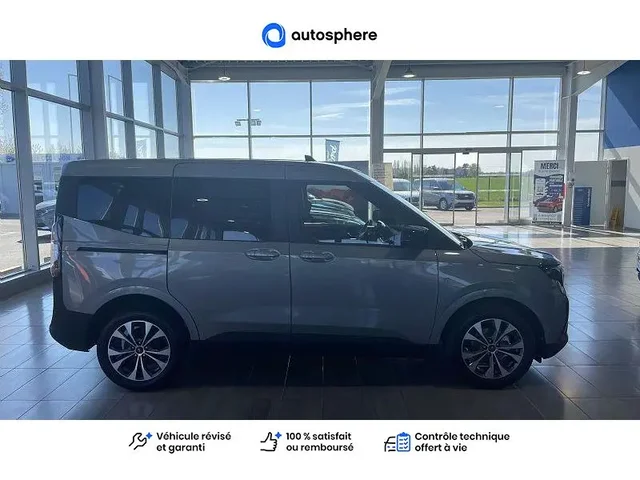 Démonstration Ford Tourneo Courier à PETITE-FORET chez FORD VALENCIENNES