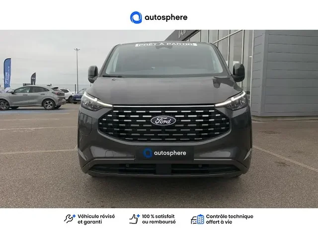 Démonstration Ford Tourneo Custom à PETITE-FORET chez FORD VALENCIENNES