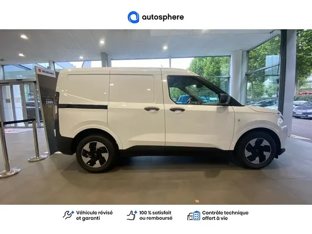 Démonstration Ford Transit Courier à Nanterre chez Suzuki Nanterre
